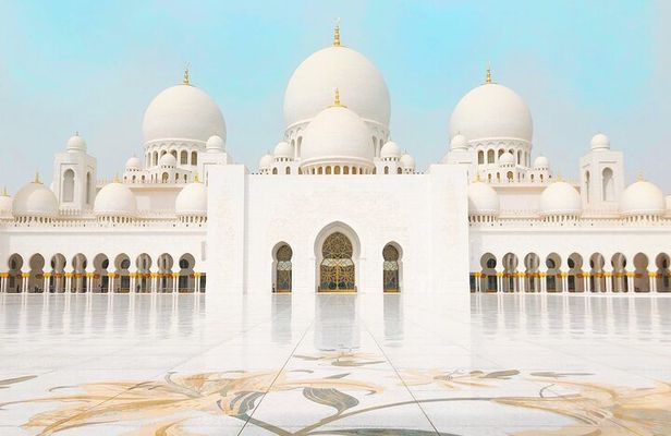 Abu Dhabi City Tour with Warner Bros from Abu Dhabi