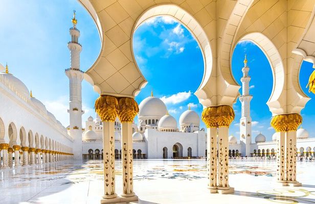 Abu Dhabi City tour with Entry ticket to Ferrari World from Abu dhabi