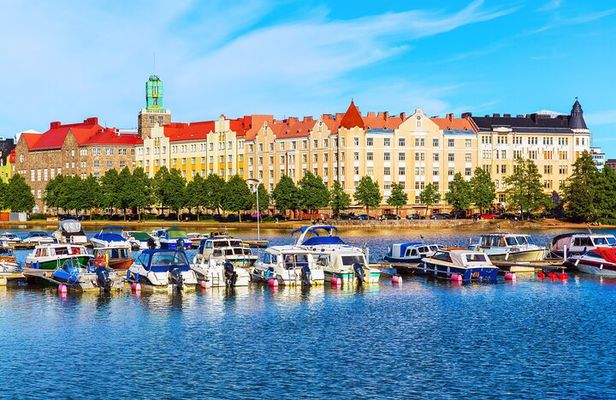 5-Day Cultural Capital Tour in Helsinki, Porvoo, and Tallinn