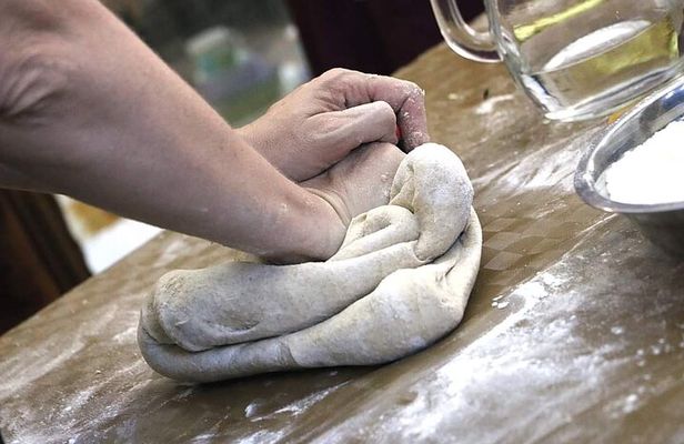 Half-Day Cooking Class with Lunch in Baglio Florio