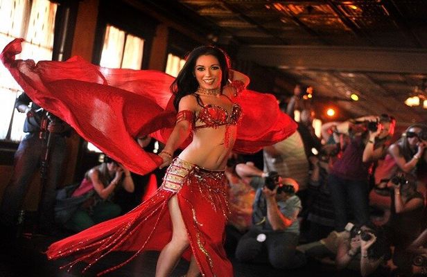 Bosphorus Dinner Cruise and Turkish Night Show (All-inclusive)