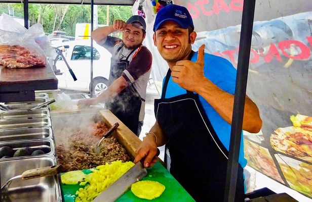 Mexico City Private & Personalized Introductory Tour with a Local