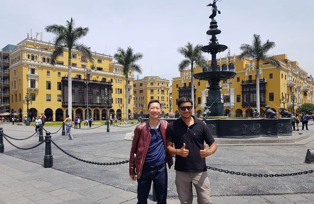 Lima’s Most Charming Hoods: Private Half Day with Local Guide