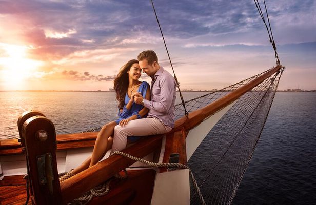 Romantic Lobster Dinner Cruise at Sunset