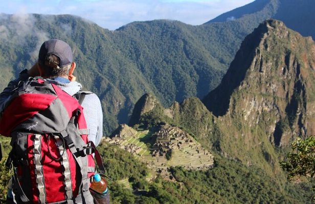 1 Day Tour to Machu Picchu by Train (group service)