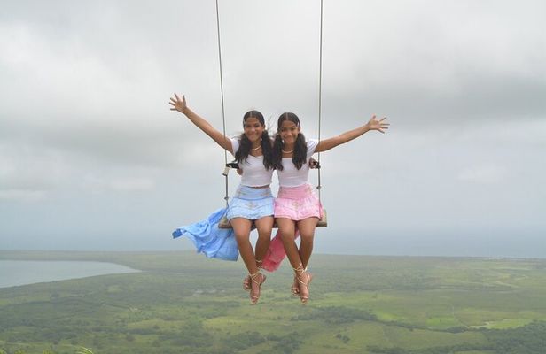 Half-Day Tour 2-in-1, Redonda Mountain & Horseback Riding Tour in Macao Beach