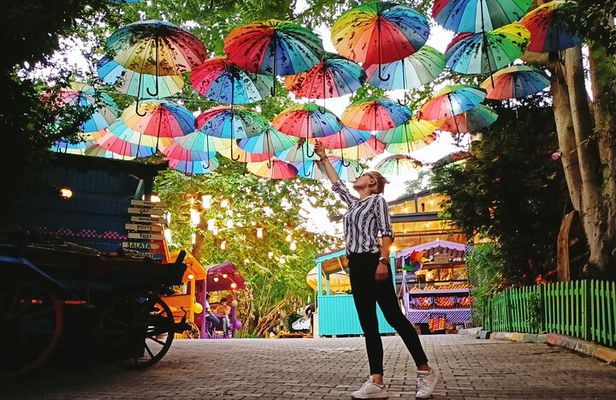 Istanbul in Colors: Balat Tour