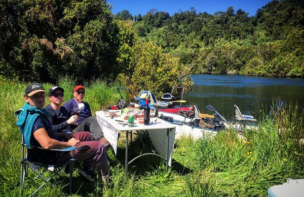 Private Fishing Tour in Maullín River - Petrohue -Rahue