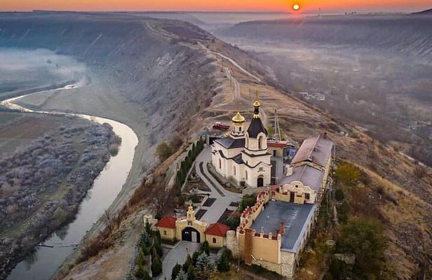 Best of Moldova: Cricova Winery & Old Orhei Tour including Curchi Monastery