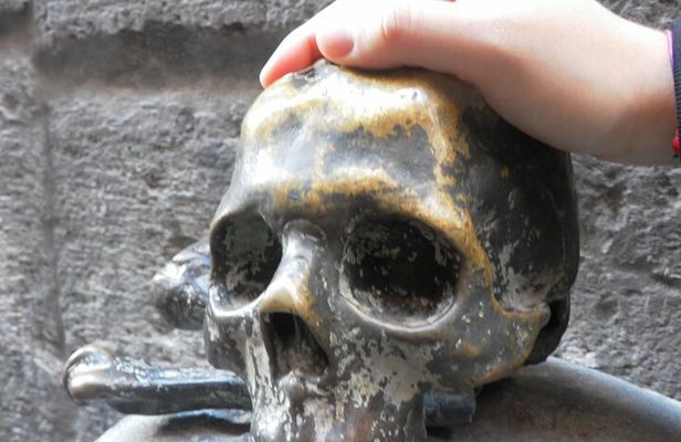 Walking Tour of the Neapolitan Superstition