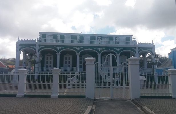 city highlights & cave