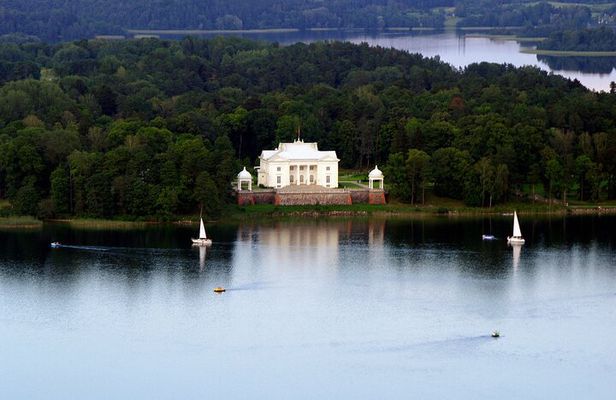 Hot Air Balloon Flight Over Trakai(transfer included) or Vilnius