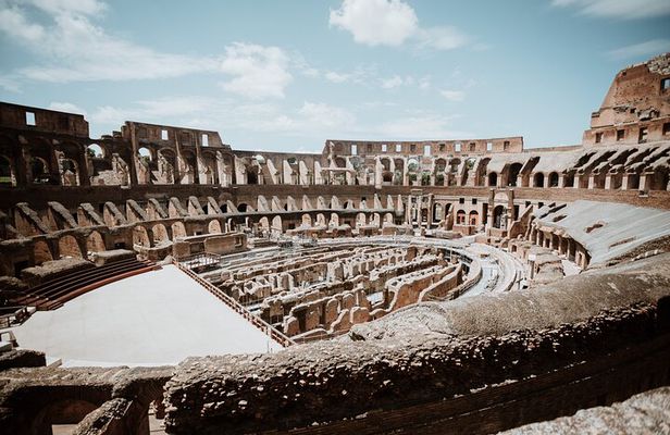 Exclusive Colosseum Underground & Roman Forum tour (Max 6 Guests)