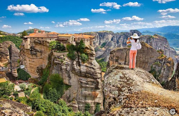 Meteora, monasteries, Theopetra cave 130000bc & 300 battlefield