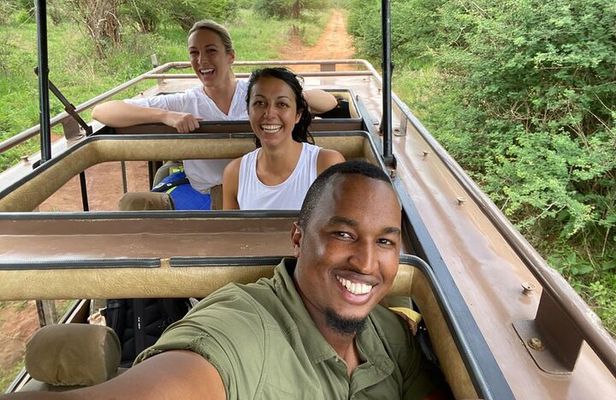3 Days Small Group Safari to Serengeti NP and Ngorongoro Crater Tour in Tanzania