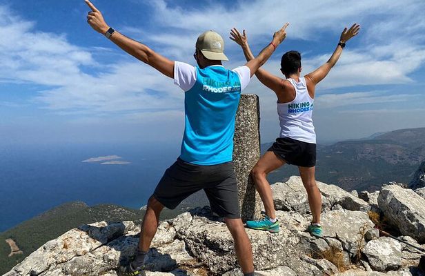 Small Group Hiking on Mount Akramitis in Rhodes