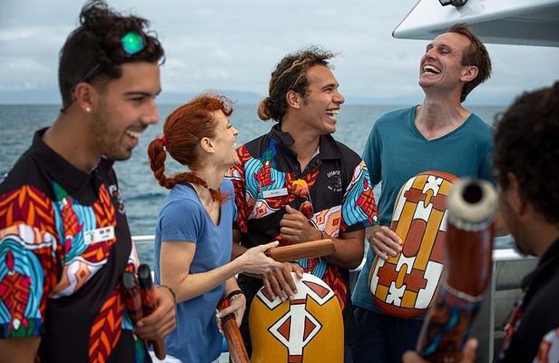 Great Barrier Reef with Cultural Guides-Dreamtime Dive & Snorkel