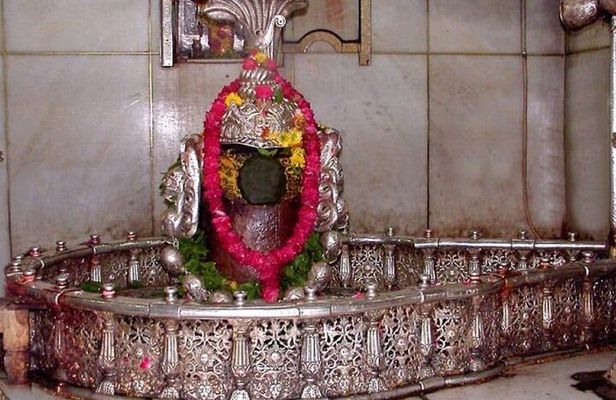 Divine Trail: Pilgrimage from Indore to Ujjain