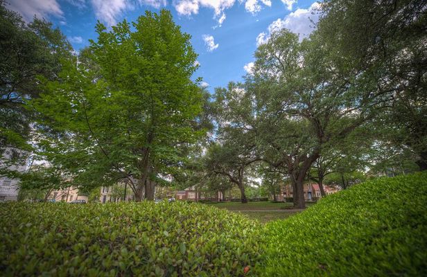 Battles & Brews Pub Crawl in Savannah