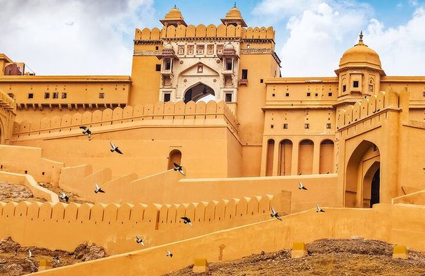 Amer and Jaigarh Forts Half-Day Tour