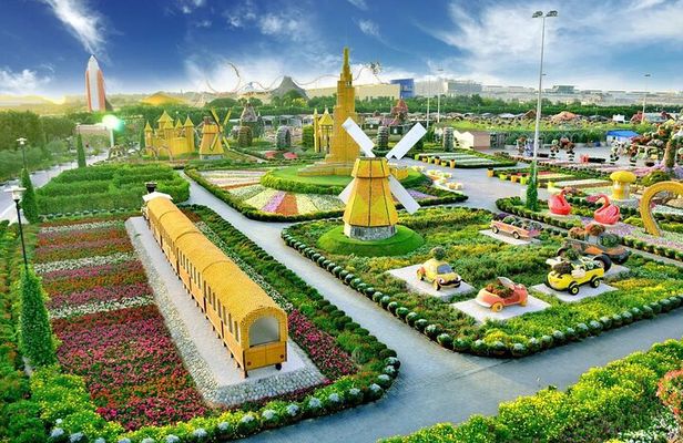 Tour of Miracle Garden with Global Village Dubai