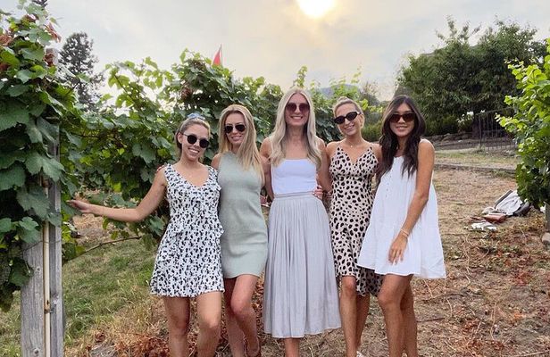 Summerland Full Day Lunch Wine Tour (Incl. Tasting Fees & Grat!)