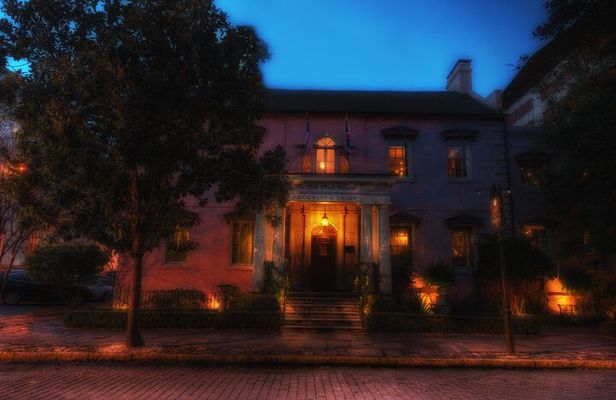 Savannah Strangled not Stirred Pub Crawl
