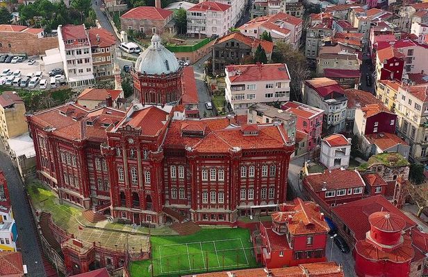 Bohemian Istanbul: Fener and Balat's Charm-Private Walking Tour
