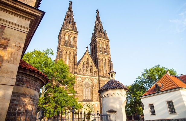 Private Vyšehrad Castle Tour with Casemates and Gorlice