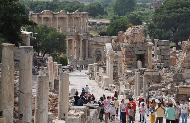 Private Ephesus and Virgin Mary’s House tour