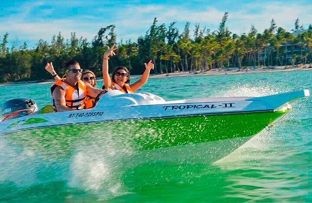 Speed Boat Ride and Snorkel Experience in Punta Cana