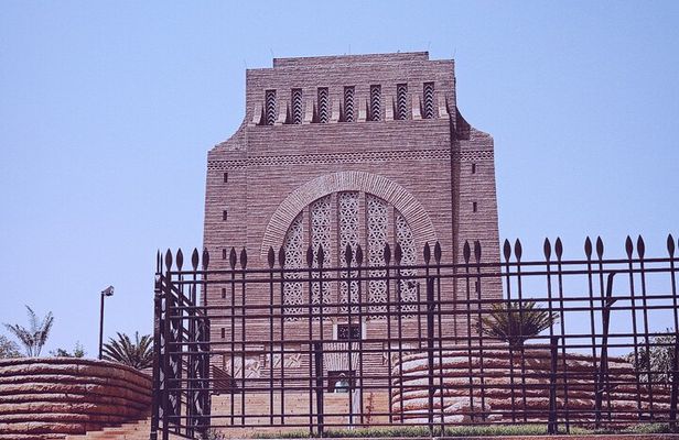 Full Day Private Tour in Johannesburg and Pretoria