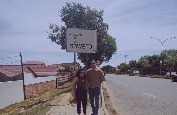 Johannesburg and Apartheid Museum and Soweto Guided Full-Day Tour