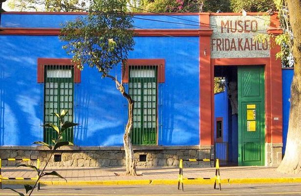 EXCLUSIVE TOUR Frida Museum Kahlo SMALL GROUPS