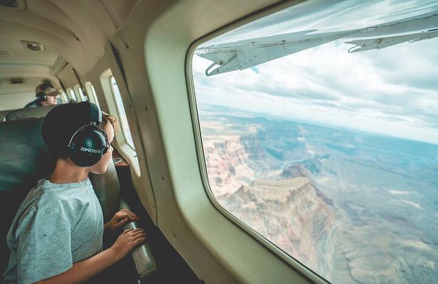 Grand Canyon South Rim Signature Ground Tour with PJX