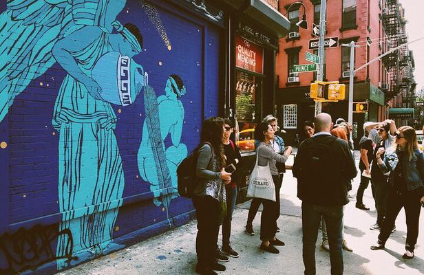 Street art tour at Soho
