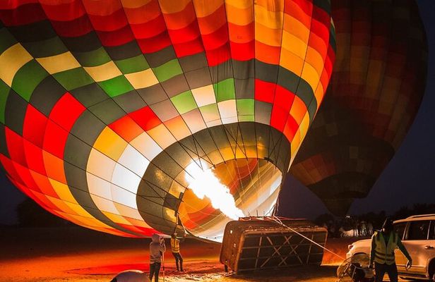 Budget-Friendly Balloon Ride Dubai Desert Views 