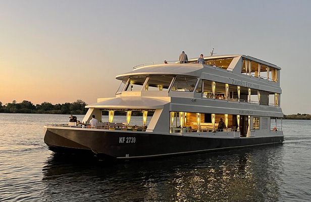 Zambezi River Sunset Cruise with Potjie Dinner at The Eatery