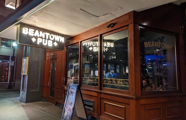 Boston Ghosts Boos and Brews Haunted Pub Crawl