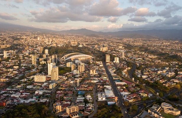 San Jose Guided City Tour: Architecture, Culture, Food and History