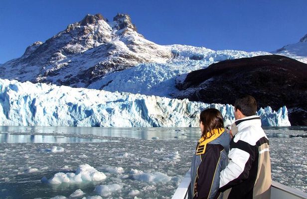 Glaciers Navigation: The highest glacier in the world Spegazzini