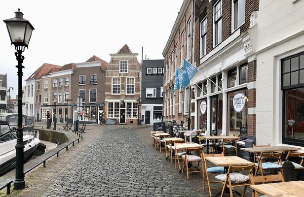 e-Scavenger hunt Goes: Explore the city at your own pace