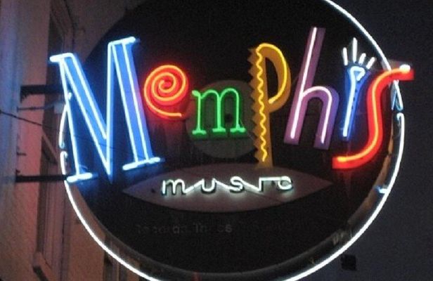 Nashville to Memphis Daytrip with Graceland VIP Tour and Sun Studio Admission