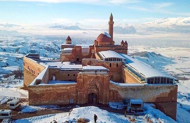 All-inclusive Private Guided Tour of Dogubeyazit City