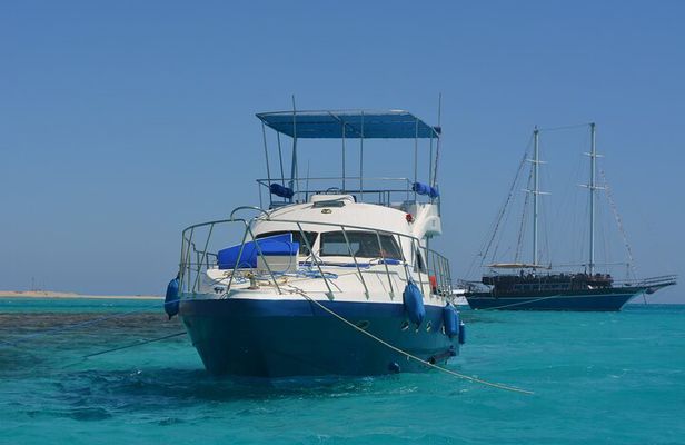 Sunset Sea Trip Private Boat & Snorkeling with Transfer- Hurghada