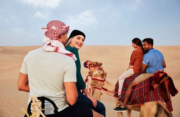 Dubai: Camel Caravan, Bedouin Breakfast with Al Marmoom Oasis