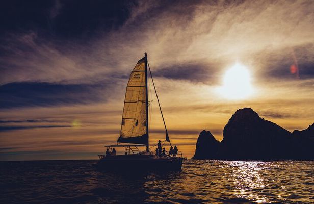 Los Cabos Luxury Sailing Sunset Tour