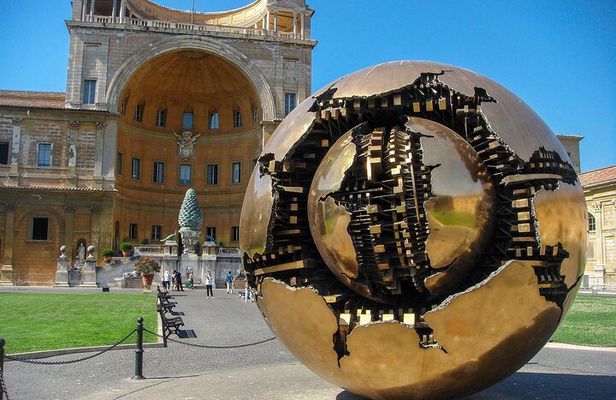 Vatican: Museums & Sistine Chapel Semi-Private Morning Tour