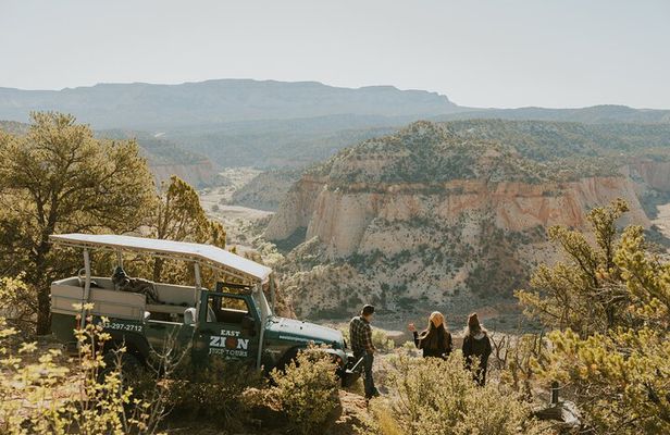 East Zion Red Canyon Jeep Tour