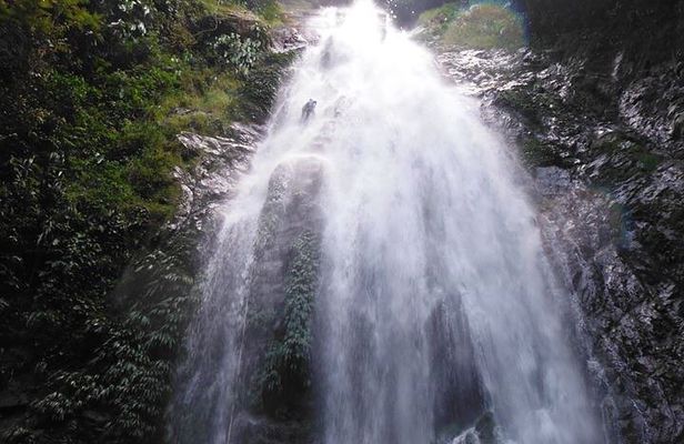 Canyoning Cascada El Tagual Waterfall 80 meters